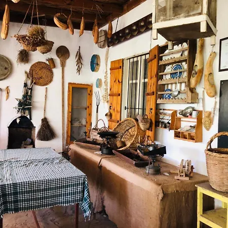 The Nitovikla Eco-agro Boutique & Pool & Cave Restaurant & Wine House An Authentic Cypriot Experience! Pensjonat