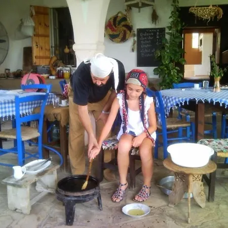Vendégház The Nitovikla Eco-agro Boutique & Pool & Cave Restaurant & Wine House An Authentic Cypriot Experience!